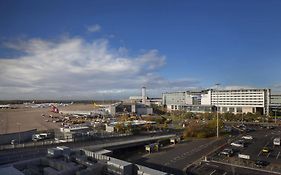 Radisson Blu Hotel Manchester Airport 4*